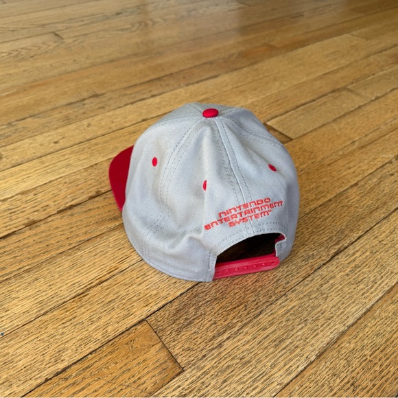 Nintendo SnapBack - Picture 2 of 3